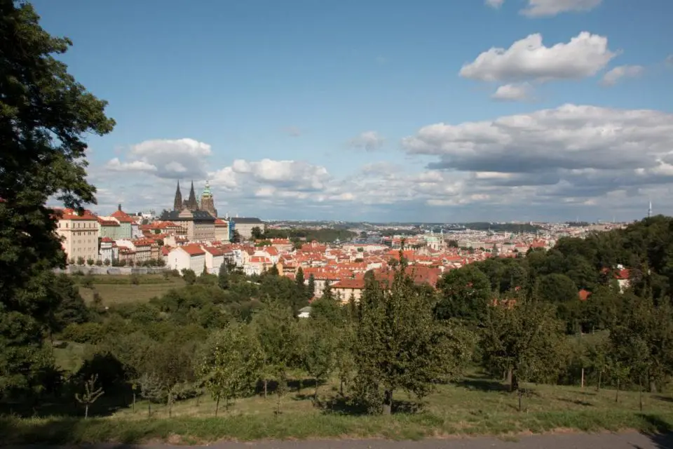 Aussicht auf Prag vom Petrin Berg prag geheimtipps