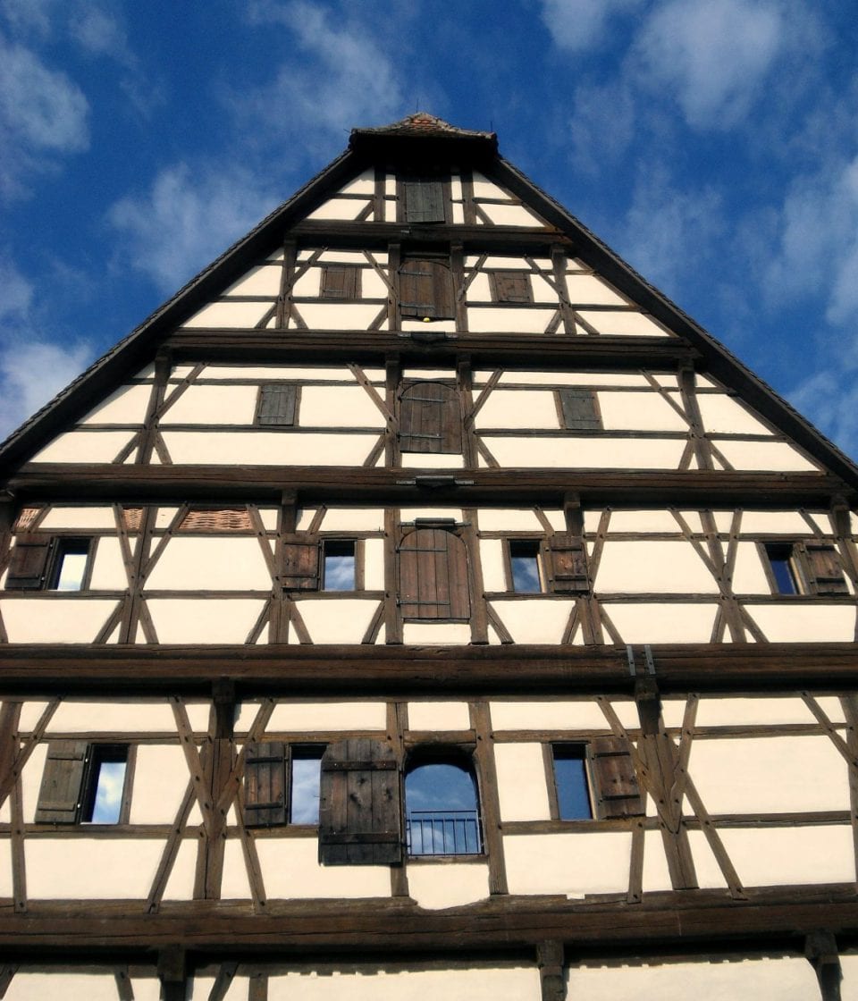 Dinkelsbühl Sehenswürdigkeiten Altstadt altes Fachwerkhaus 