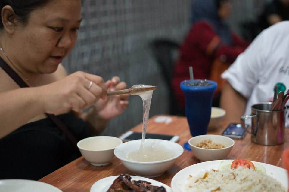  Borneo Essen in Malaysia Sago Linut