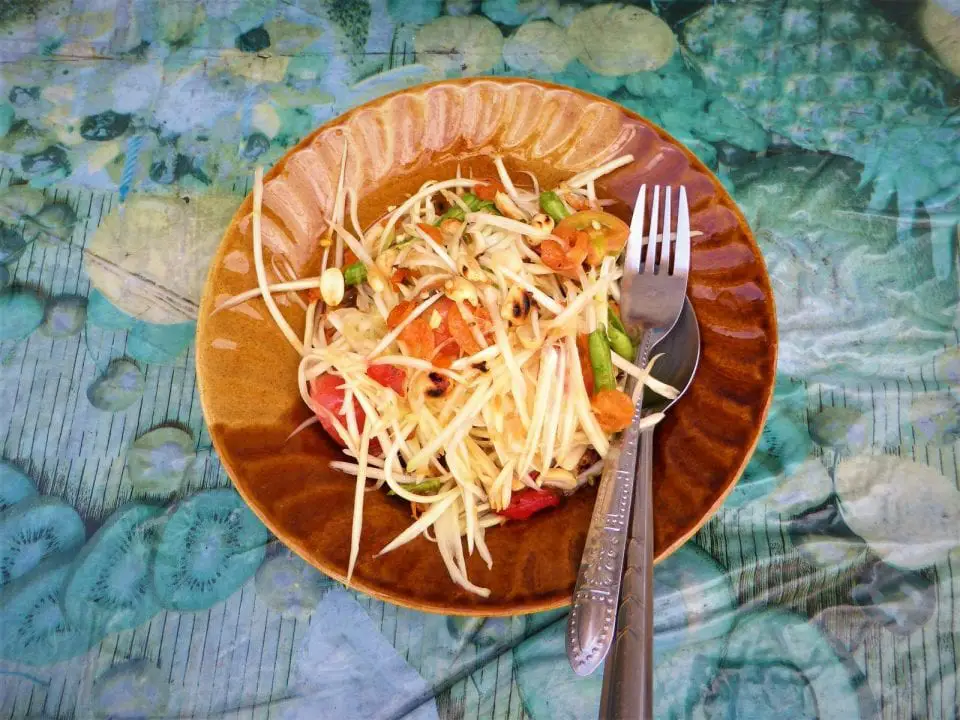 Som Tam Salat aus Thailand Essen in Asien 