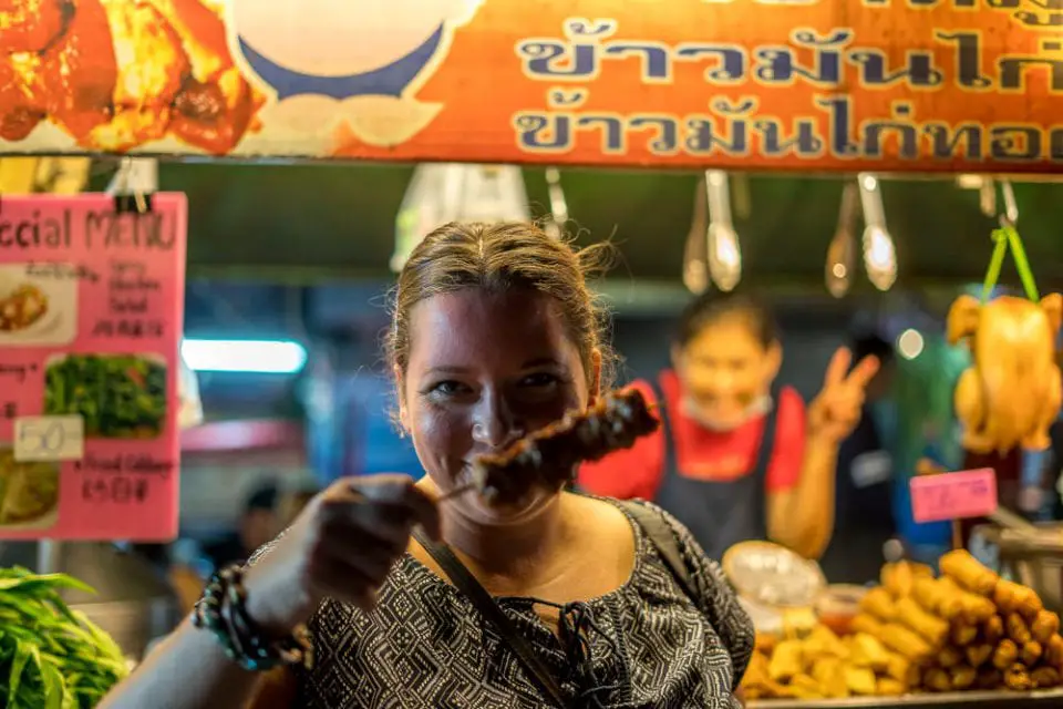 Thailand Street Food Moo Satay Chiang Mai Essen
