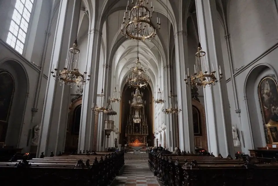Augustinerkirche Wien Innen Altar