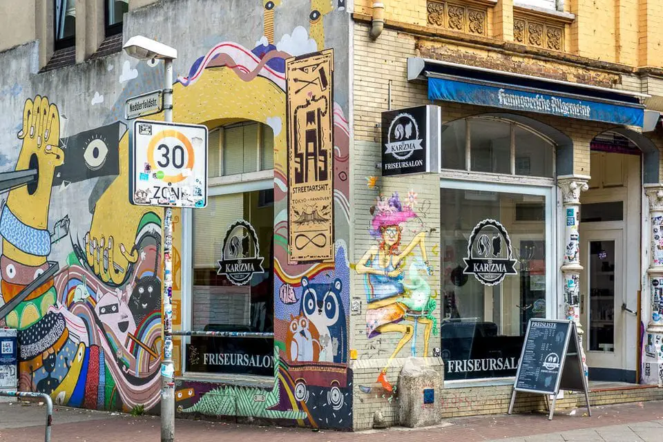 Street Art Hannover Geheimtipps Straßenecke bunt