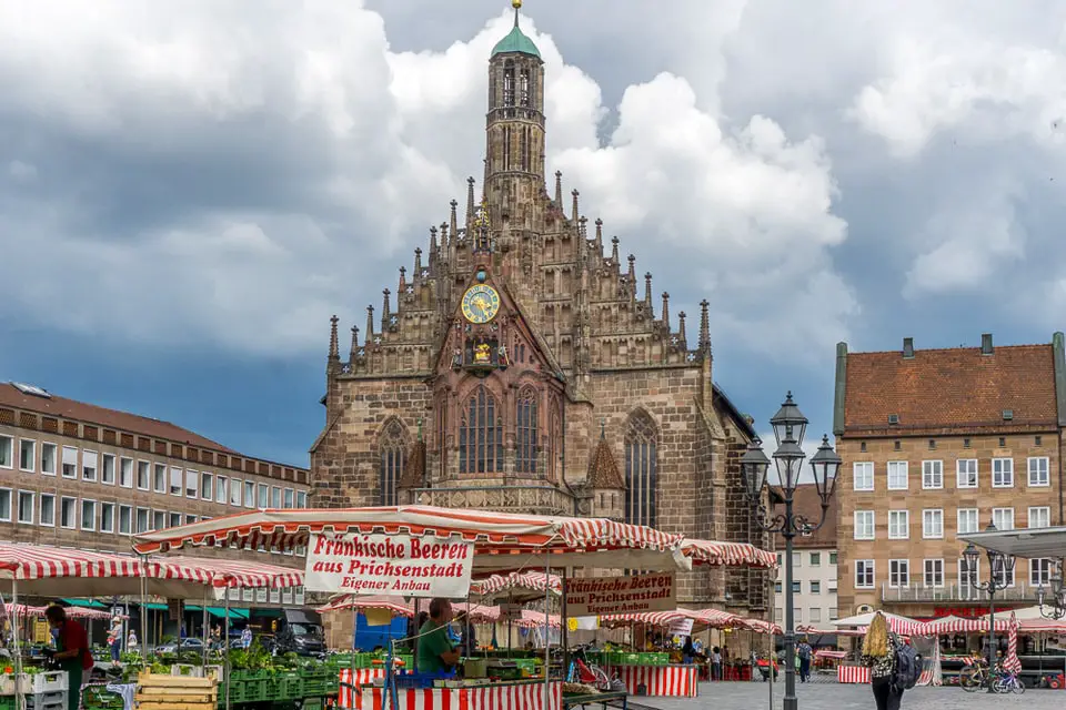 Frauenkirche Nürnberg Altstadt Hauptmarkt Das beste Essen in Nürnberg